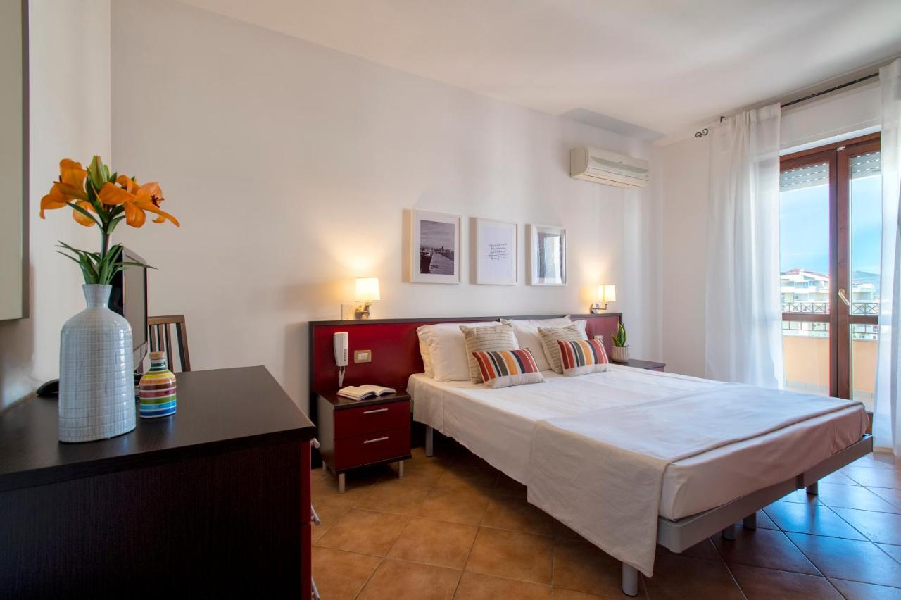 Le Terrazze Apartments Alghero Eksteriør billede