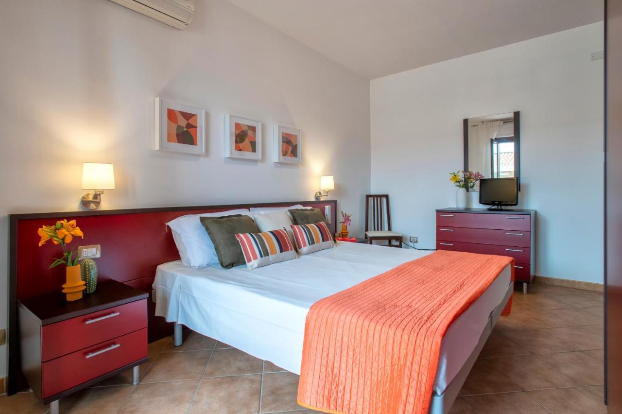 Le Terrazze Apartments Alghero Eksteriør billede