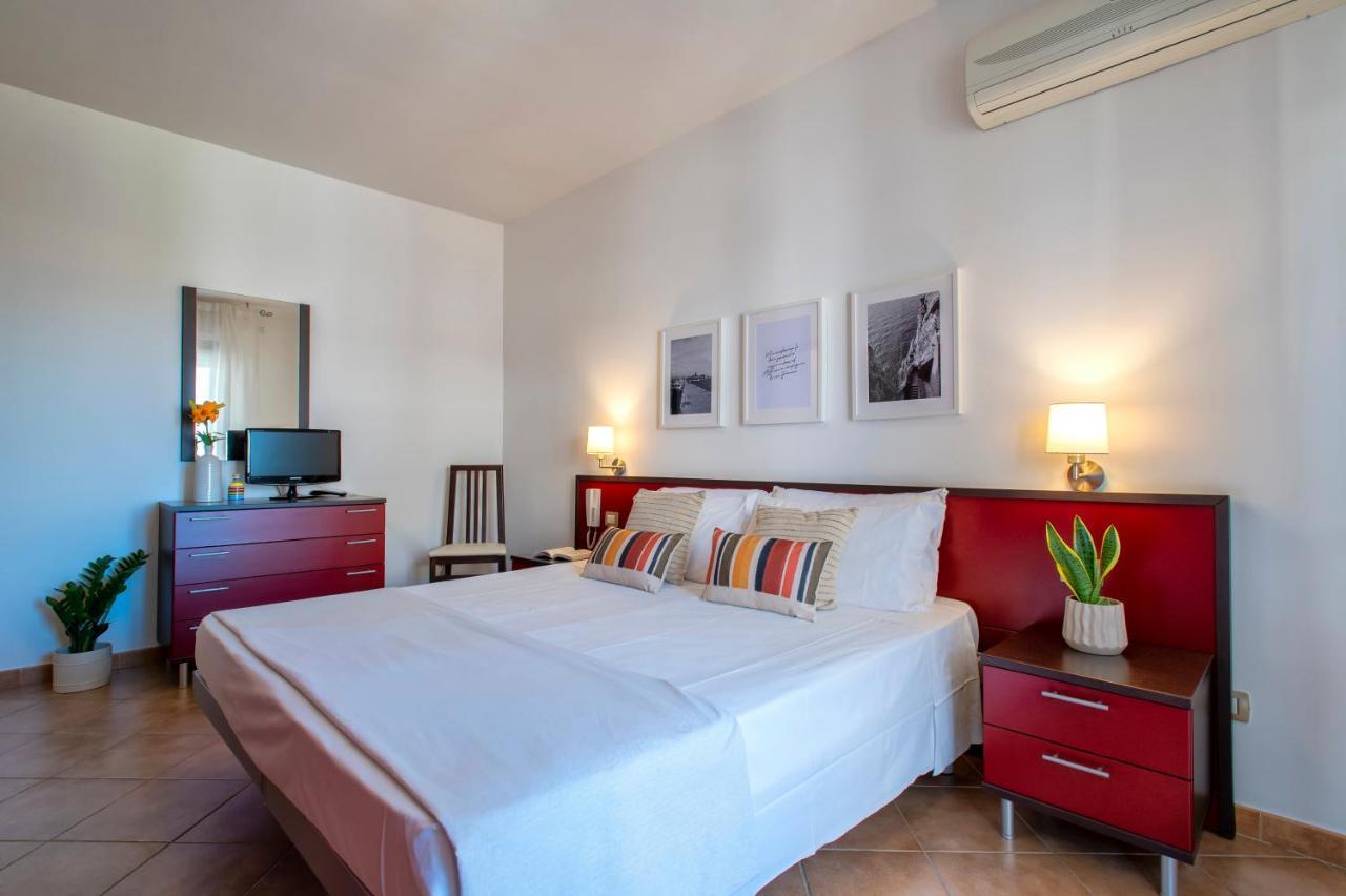 Le Terrazze Apartments Alghero Eksteriør billede